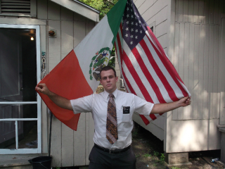 Viva Texico! One of the only U.S. flags I have seen my whole time in dh haha