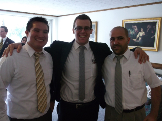 Two of the coolest ward members ever.. hno Rendon and hno Caetano! Caetano is from Uruguay... but I always call him